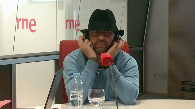 El Barrio invita a sus seguidores a escuchar su disco 'Esencia' - Ver ahora