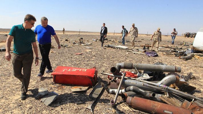 Telediario 1 - Los investigadores siguen sin saber cuáles fueron las causas del accidente del avión ruso