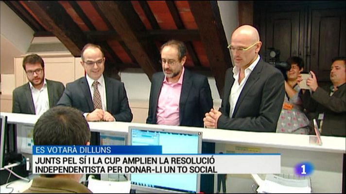 L'Informatiu - L'Informatiu en 3' - 06/11/15