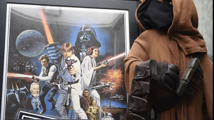 Telediario 1 - Un enfermo logra ver la última película de Star Wars