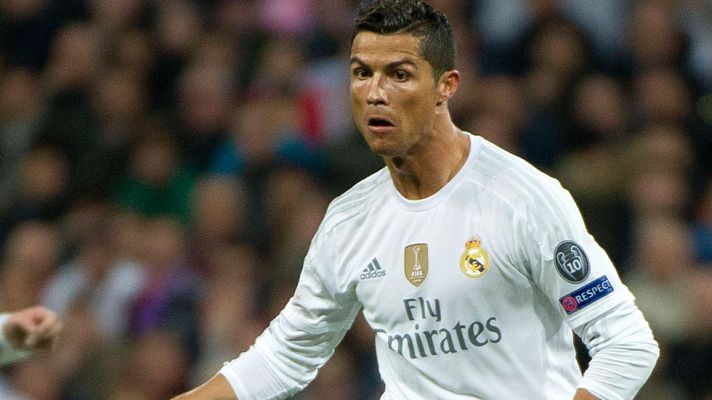Telediario 1 - Cristiano Ronaldo, ante una de sus víctimas favoritas
