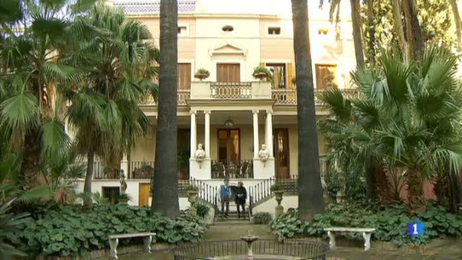 L'Exposició de Balenciaga a Jean paul Gaultier de la Casa Rocamora de Barcelona