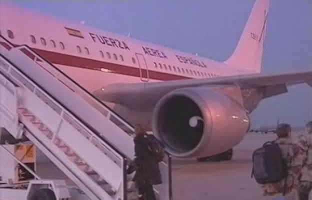  - Chacón viaja a Afganistán