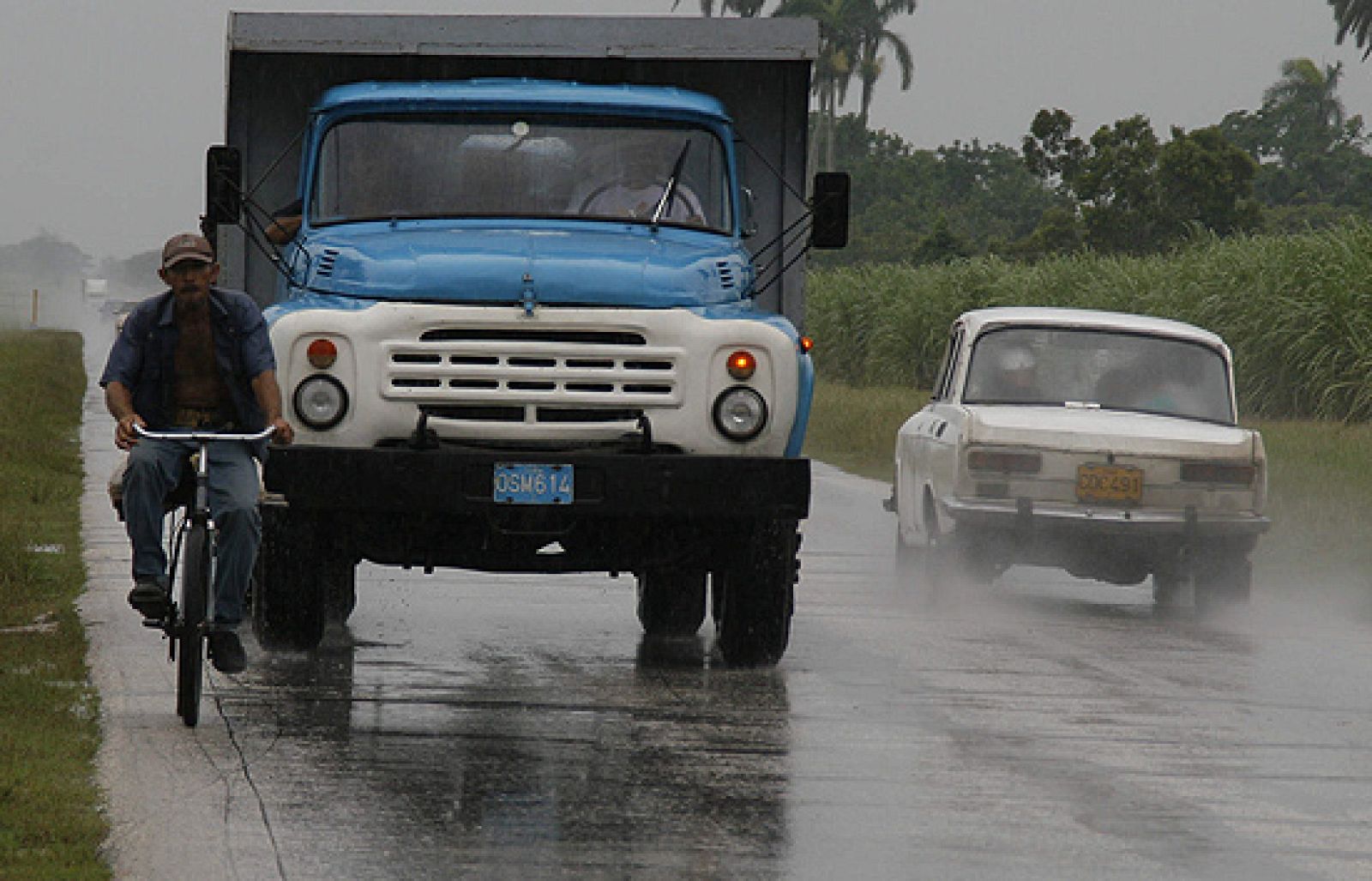 El huracán 'Paloma' pierde fuerza sobre Cuba