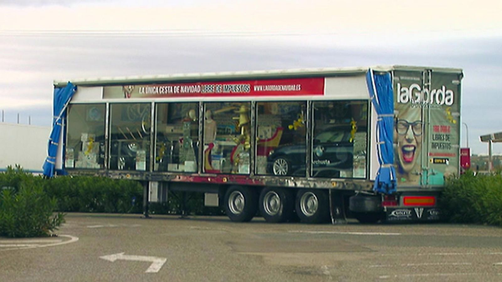 Elaboran una 'macrocesta' de navidad en Navarra valorada en 188.000 euros