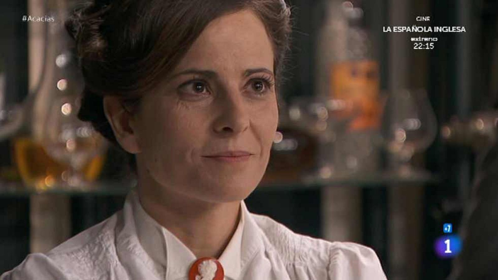 Acacias 38 - Íñigo le pide matrimonio a Juliana