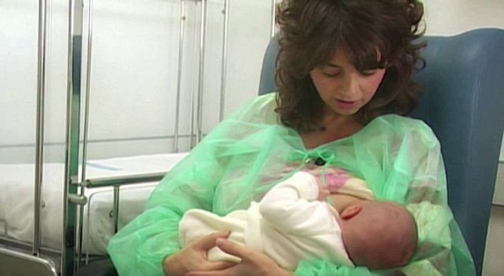 Universo UNED - Lactancia materna, mucho más que leche