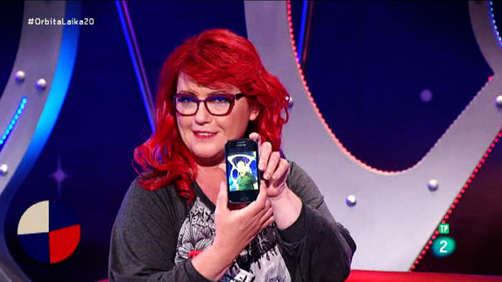 Órbita Laika 08 - La ciencia del día a día - ¿Cómo sabe el móvil cuándo está vertical y cuándo está horizontal? - Órbita Laika | Ver