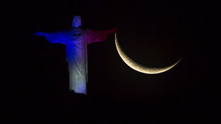  - El mundo se solidariza con París