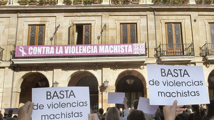 Telediario 1 - Dos mujeres mueren a causa de la violencia machista