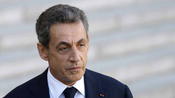 Telediario 1 - Sarkozy pide cambios en la política exterior