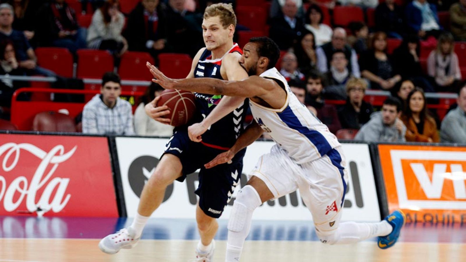 Laboral Kutxa 90-67 UCAM Murcia - Baloncesto en RTVE | Ver