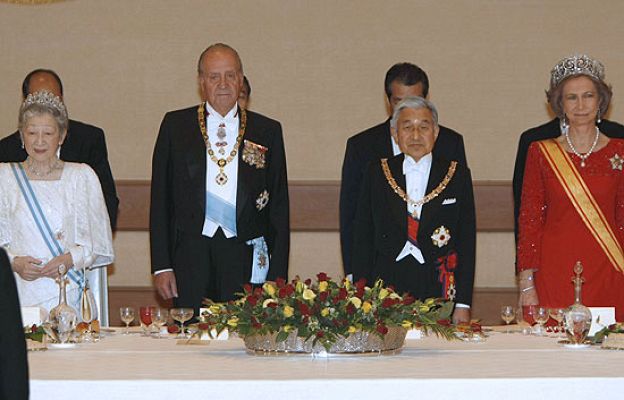  - Visita de los Reyes a Japón