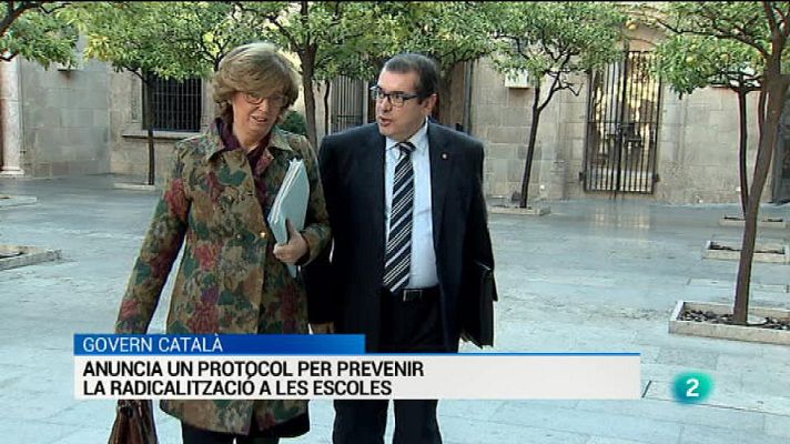 L'Informatiu - Vespre a La 2 - Informatiu - 17/11/2015