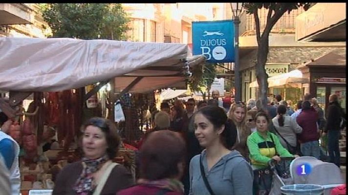 Informatiu Balear - Milers de persones assisteixen al Dijous Bo