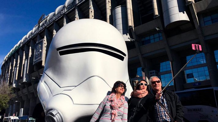 Telediario 1 - El Madrid-Barça, un clásico mundial