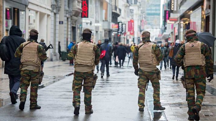 Telediario 1 - Telediario - 21 horas - 21/11/15