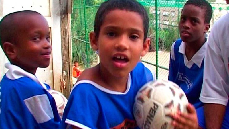 La noche tem�tica - Un fr�gil sue�o en las calles de R�o - ver ahora