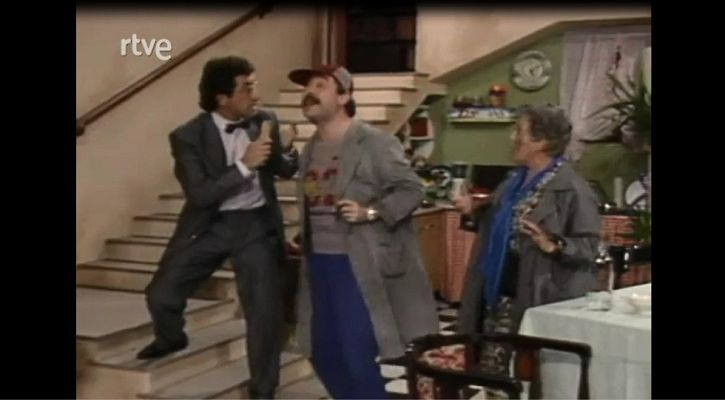 A L'est del Besòs - A l'est del Besòs - Capítol II: Si ho arriba a saber, no ve