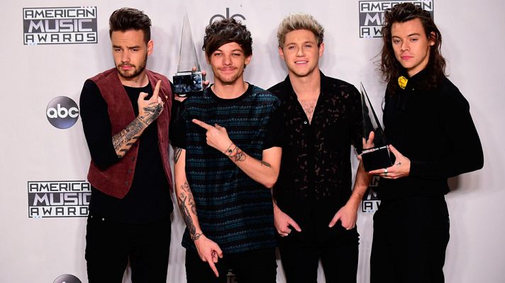 Telediario 1 - Taylor Swift y One Direction son los grandes triunfadores de los 'American Music 2015'