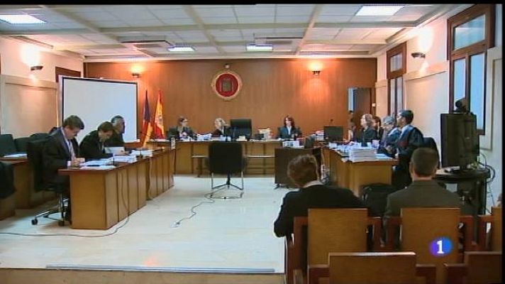 Informatiu Balear - Els notaris asseguren que les donacions es feren sense coaccions