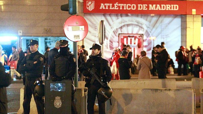 Telediario 1 - El Calderón también se blindó en la visita del Galatasaray
