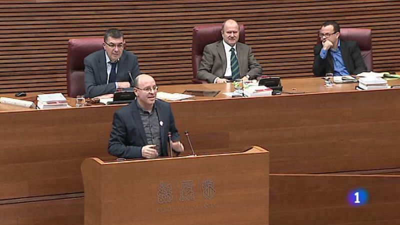 L'Informatiu - Comunitat Valenciana 2 - 26/11/15 - Ver ahora