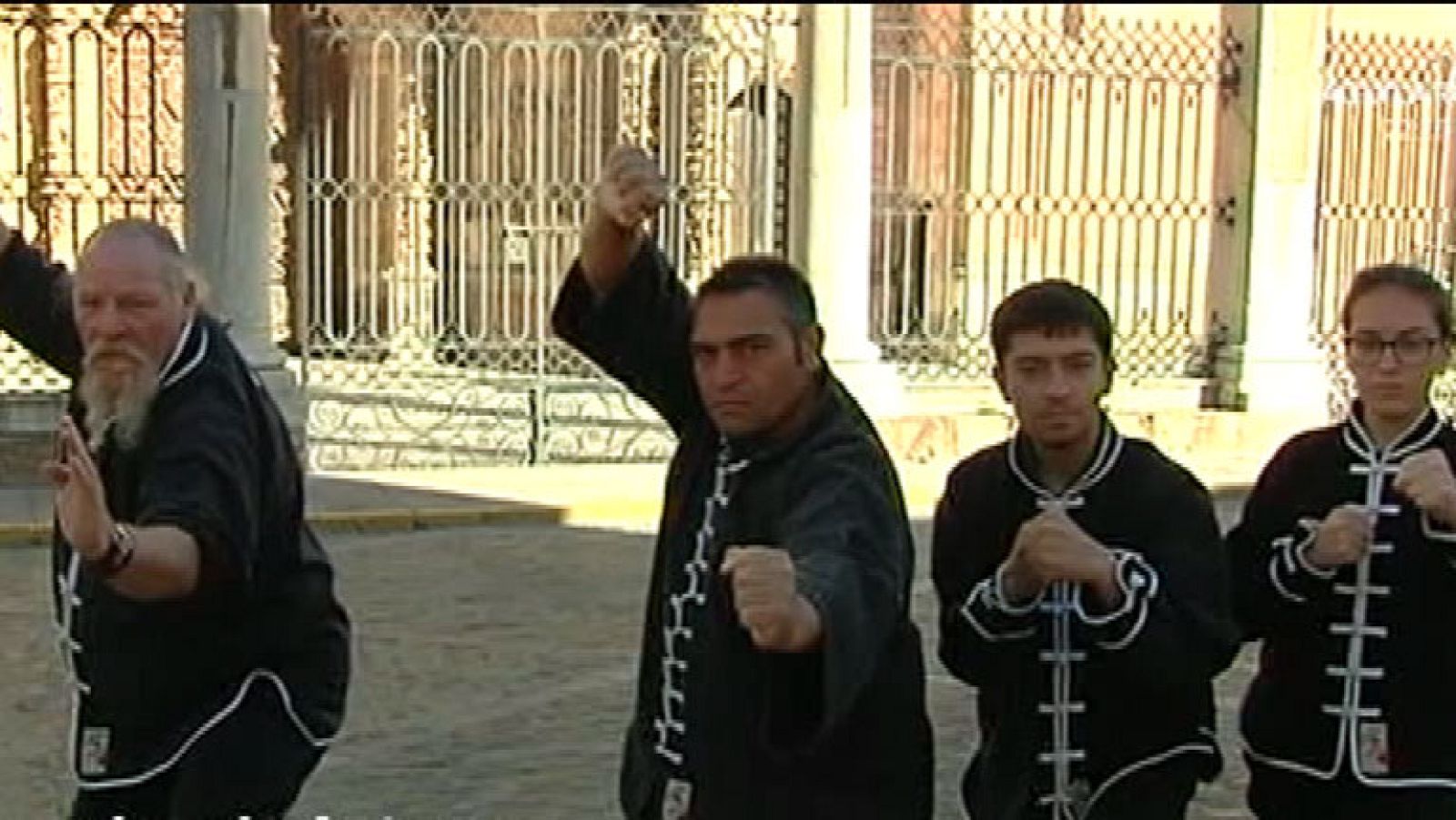 Los Jiménez, una familia de forzudos