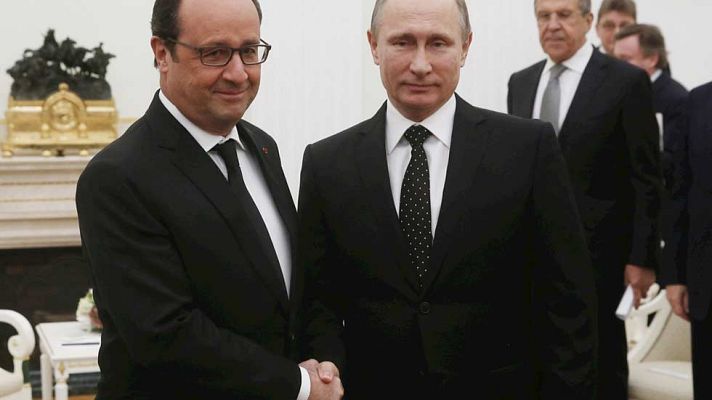 Telediario 1 - Telediario 2 en 4' - 26/11/15