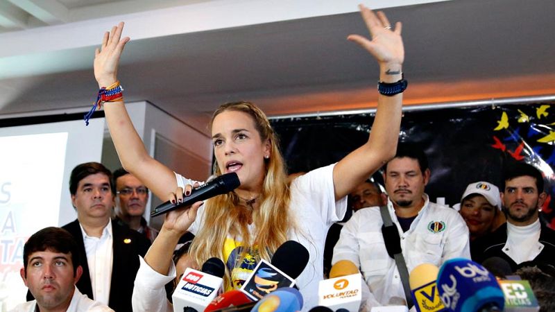 La esposa de Leopoldo López, Lilian Tintori, ha denunciado que intentan acabar con su vida: "Me quieren matar"