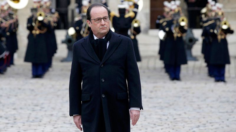 Hollande promete destruir al "ejército de fanáticos" en el homenajes a las víctimas del 13N - Informativo 24h | Ver
