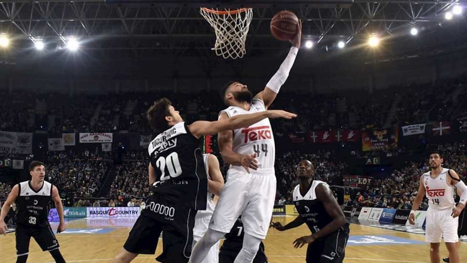 Baloncesto - Liga ACB. 8ª jornada: Dominion Bilbao Basket - Real Madrid - ver ahora
