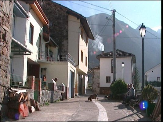 Panorama Regional - Asturias en 2' - 30/11/15