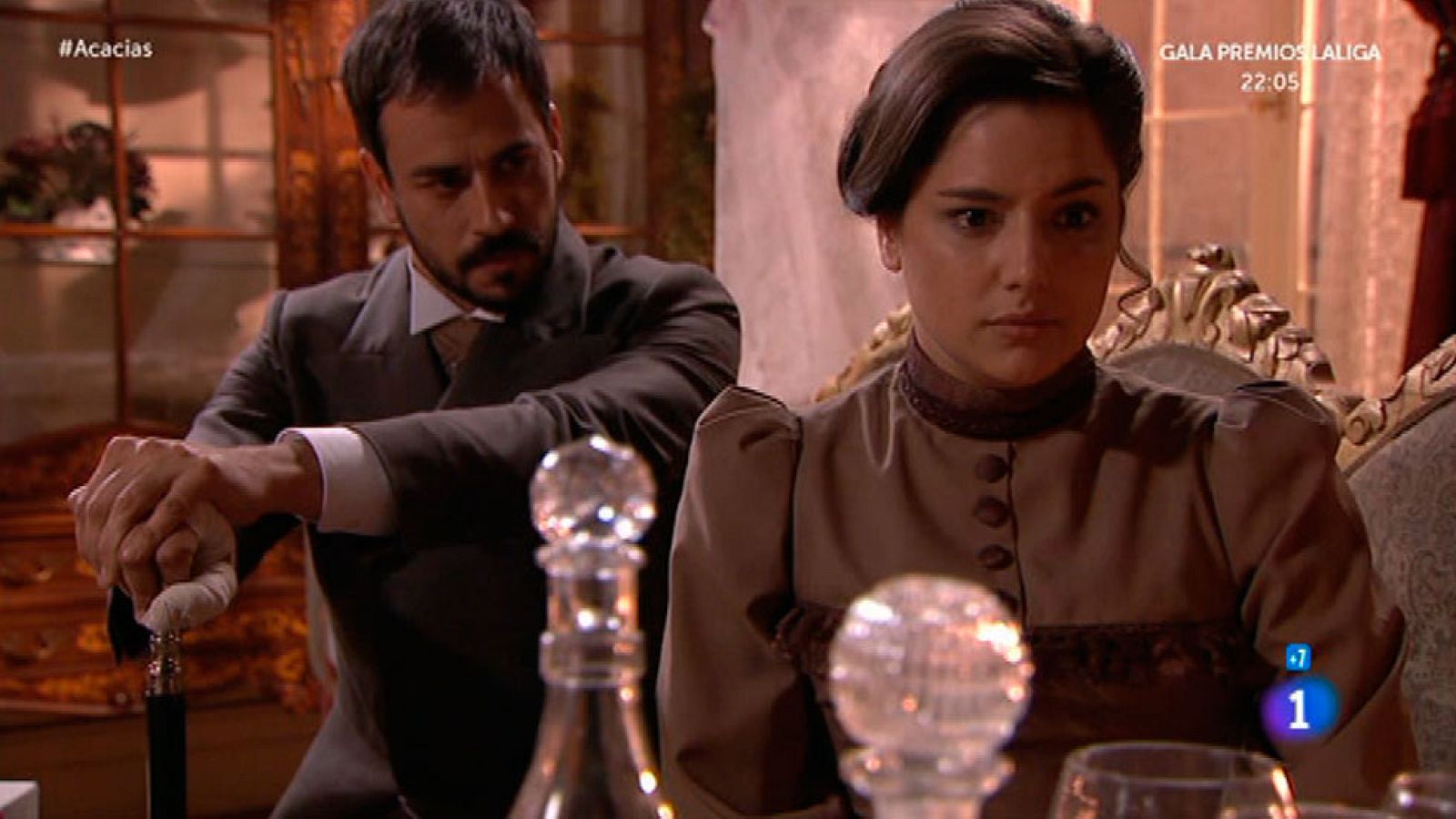 Acacias 38 - Justo obliga a Manuela a ensayar el juicio