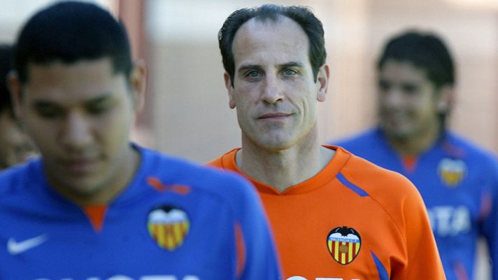 Telediario 1 - Voro se hace cargo del banquillo del Valencia de forma interina tras la marcha de Nuno