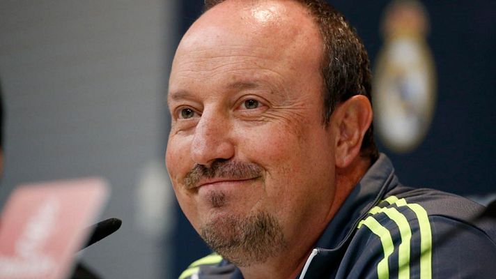 Telediario 1 - Benítez: "Benzema tiene todo nuestro apoyo"