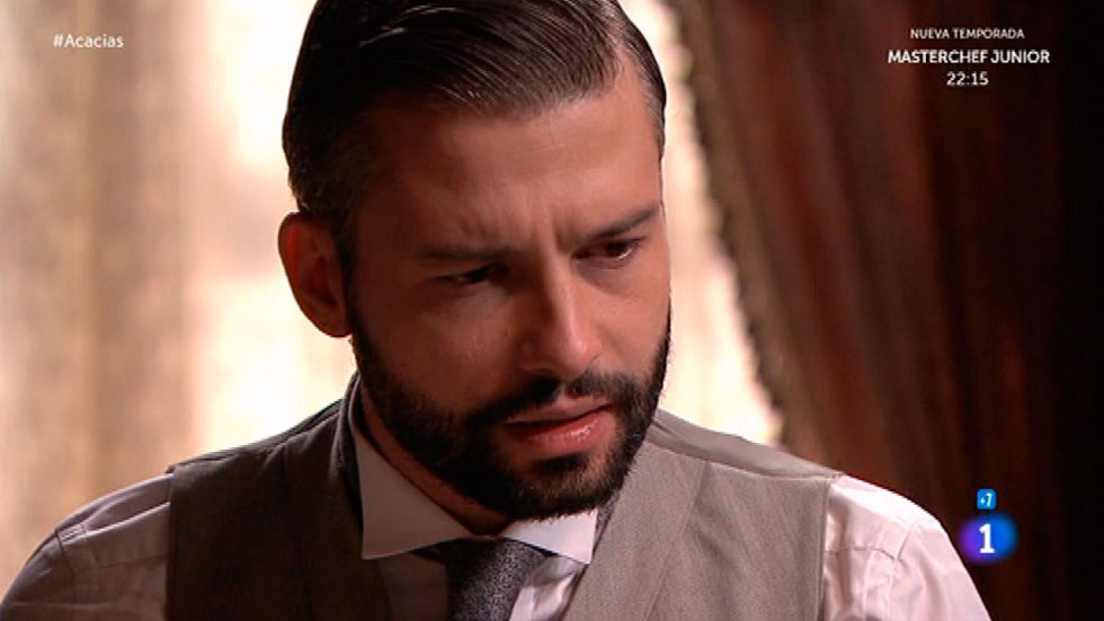 Acacias 38 - Lolita le cuenta a Felipe que Úrsula mentirá en el juicio