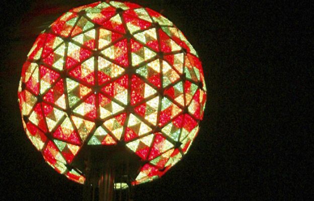  - Times Square estrena 'bola'