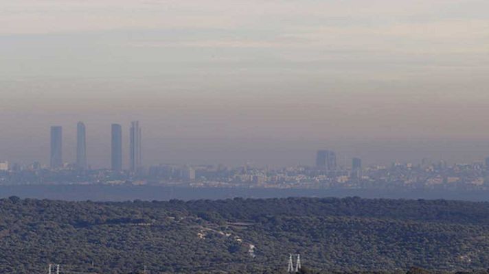 Telediario 1 - Siguen las restricciones en Madrid por la contaminación