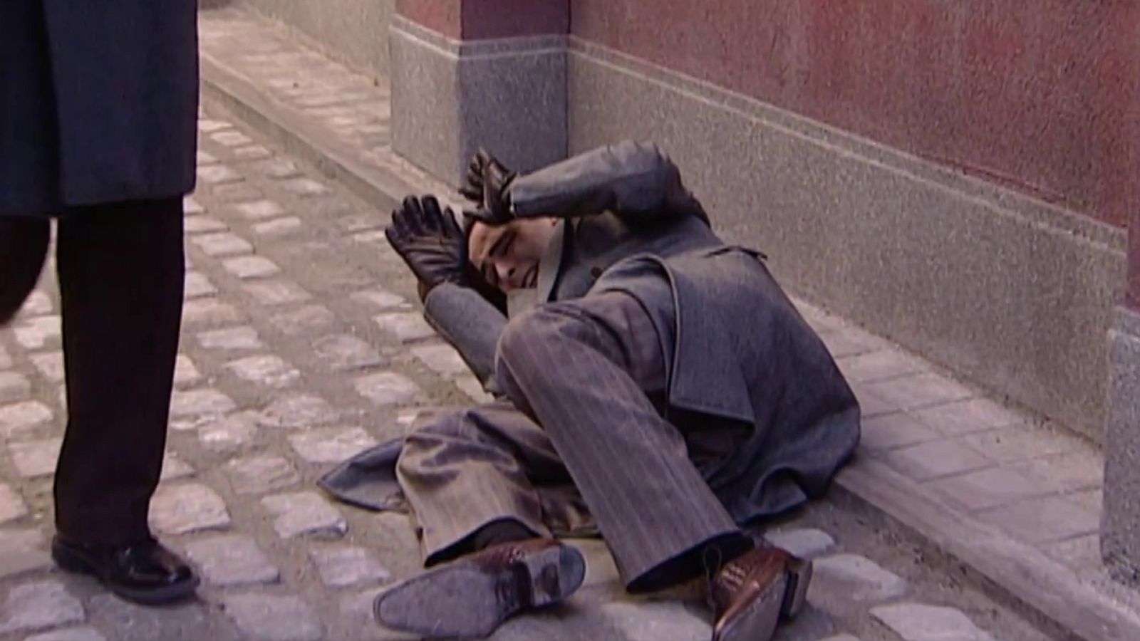 Amar en tiempos revueltos - T3 - Episodio 93 - Ver ahora