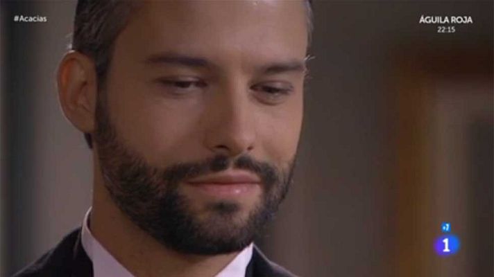 Acacias 38 - Cayetana firma la documentación de Felipe