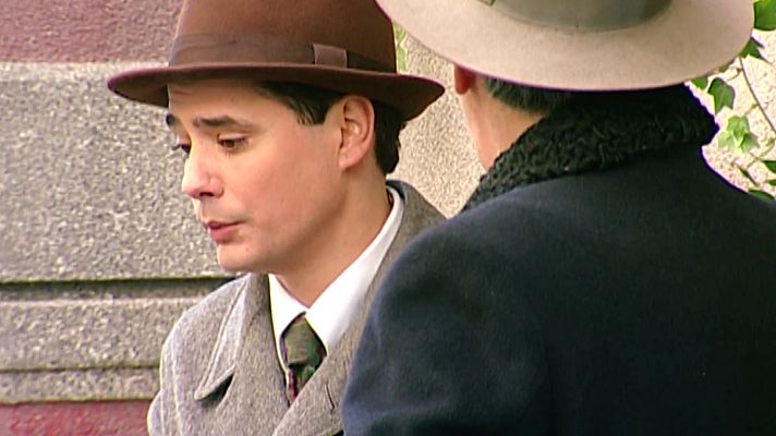 Amar en tiempos revueltos - Episodio 99