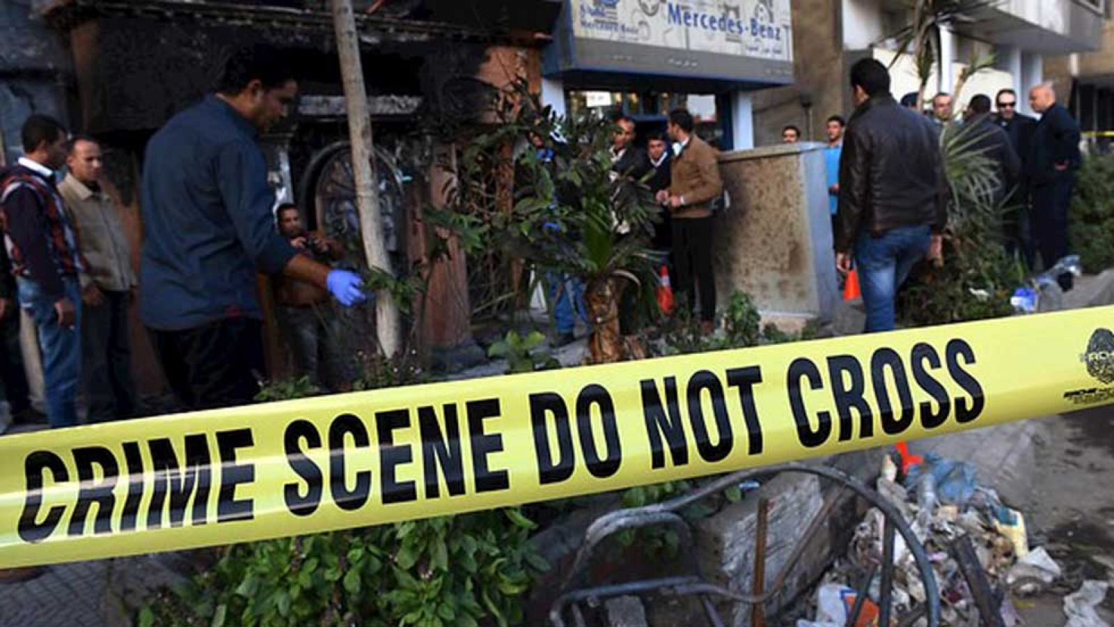 Dieciséis personas han muerto en un ataque con cócteles molotov contra un restaurante y un club nocturno del El Cairo