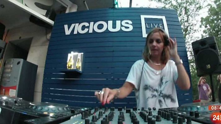 Zoom net - Premios Vicious, Surface Pro 4 y Rainbow Six