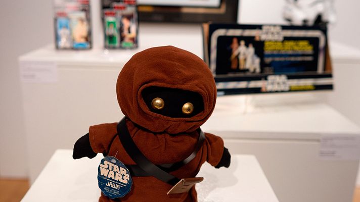 Informativo 24h - Exposiciones y subastan caldean el estreno de 'Star Wars'
