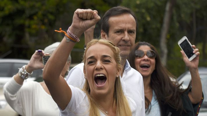 Telediario 1 - Tintori califica de 'históricas' las elecciones en Venezuela
