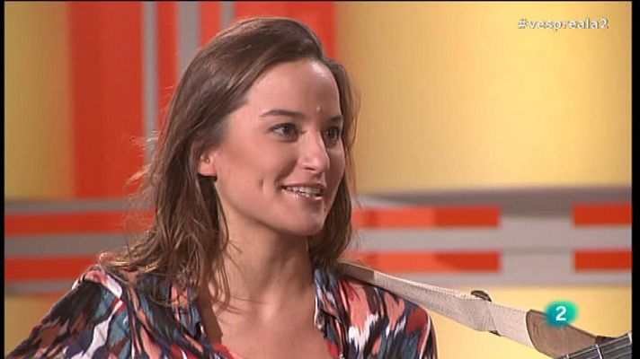 Vespre a La 2 - Judit Neddermann interpreta "Com pot ser"