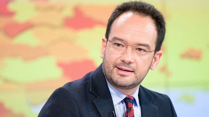 Los desayunos - Antonio Hernando: "Hacer una reforma constitucional para solucionar lo de Cataluña es un error"