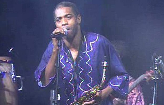Miradas 2 - El músico nigeriano Femi Kuti