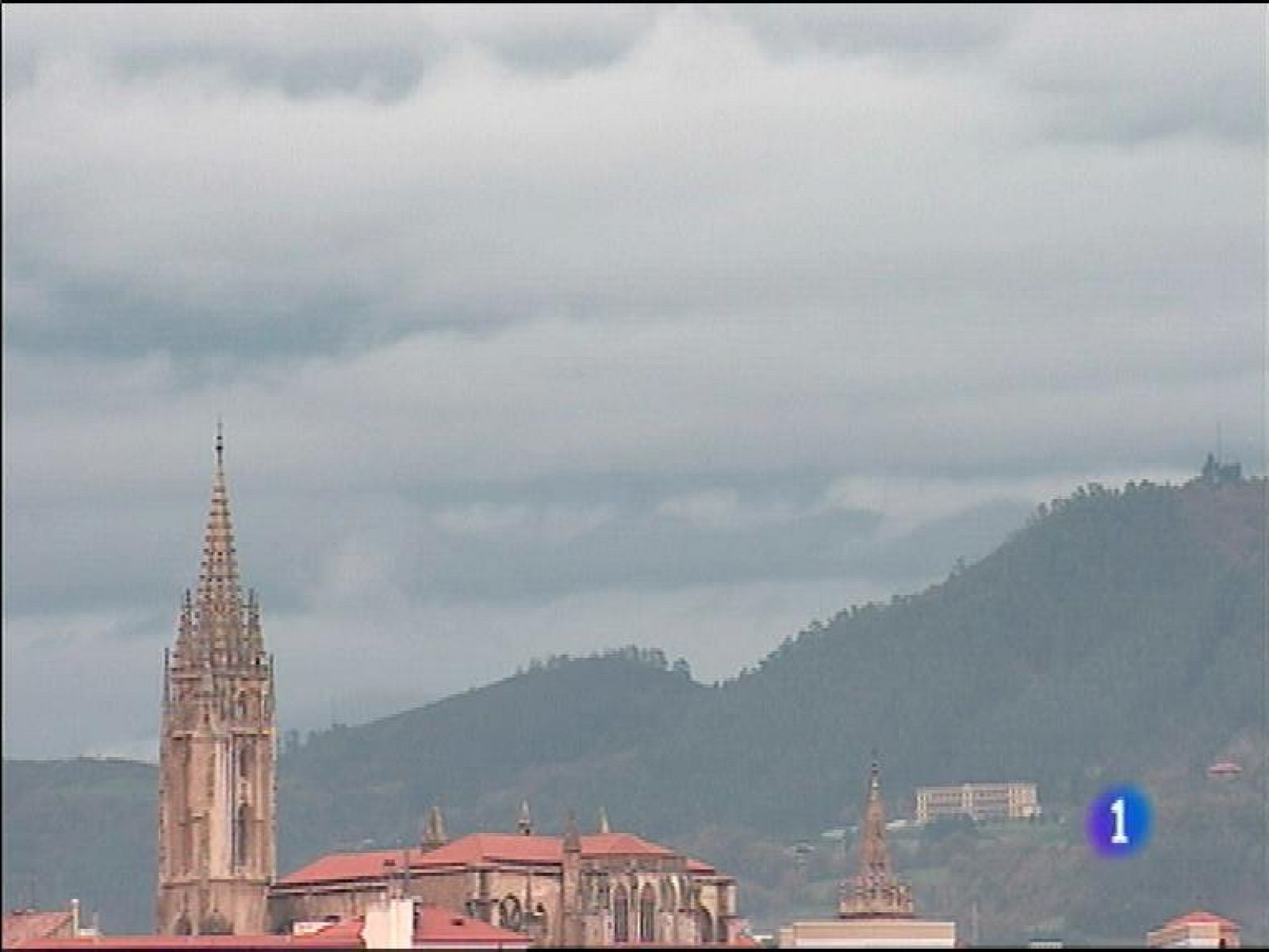 El tiempo en Asturias - 08/12/15 | Ver
